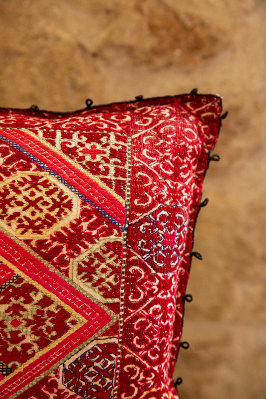 Aléxandros Vintage Pillow