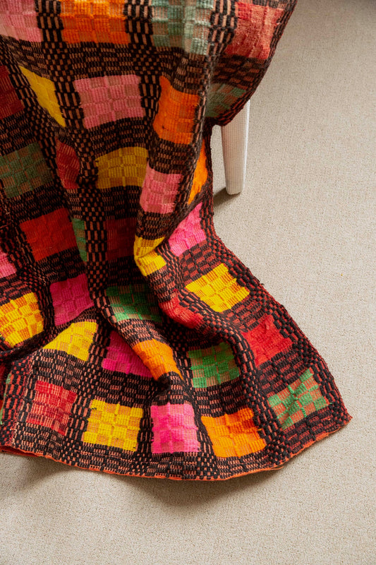 Diktio Vintage Textile