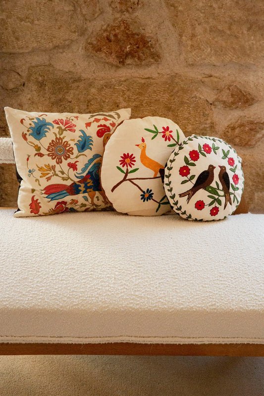 Pylos Romance Vintage Pillow