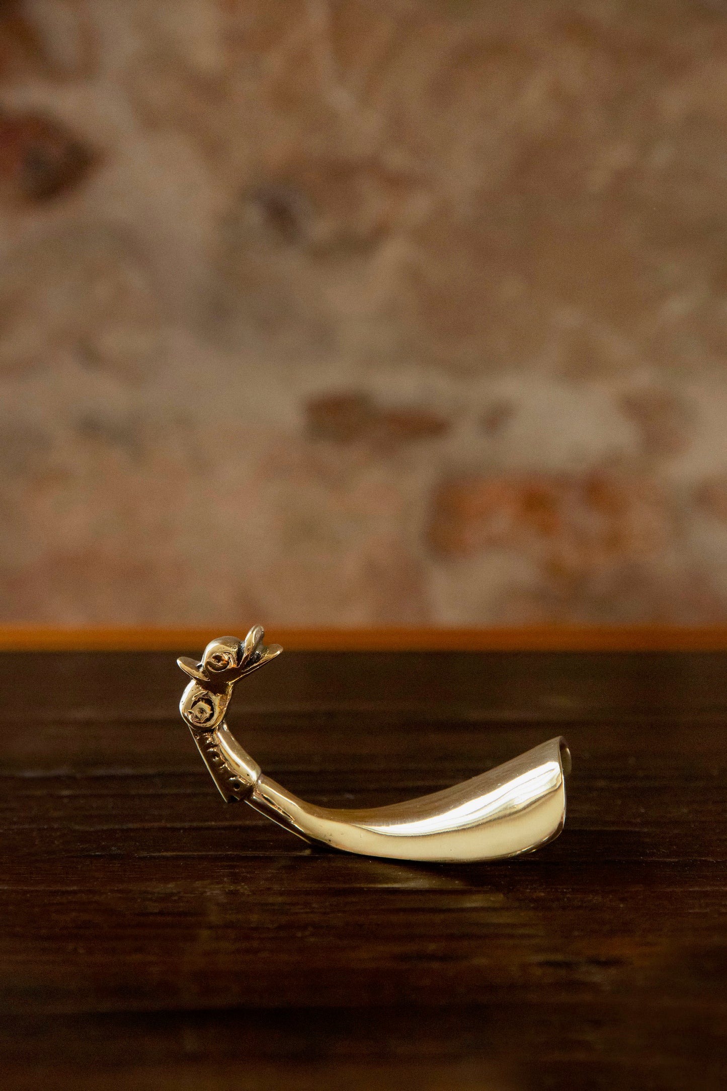 Monster Serpent Shoehorn