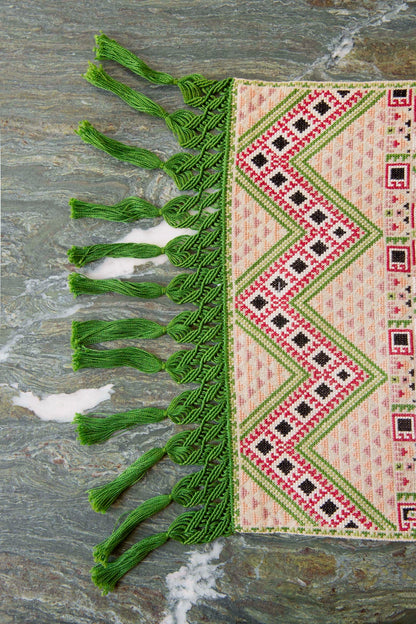 Anixi Vintage Table Runner