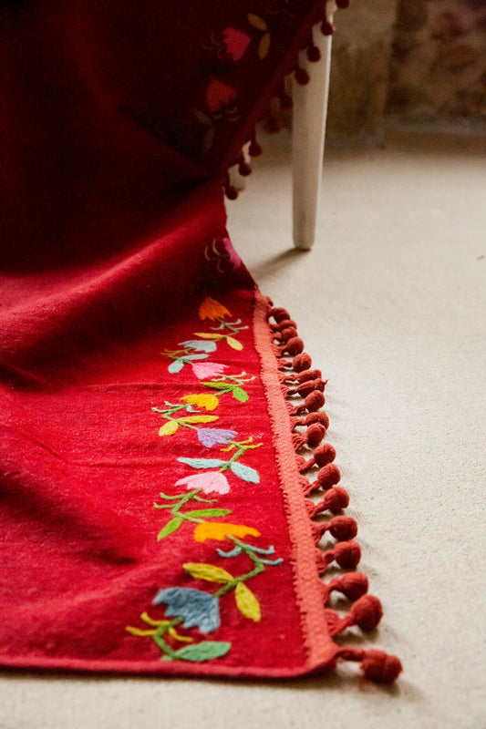 Anthisi Vintage Textile Set of Two