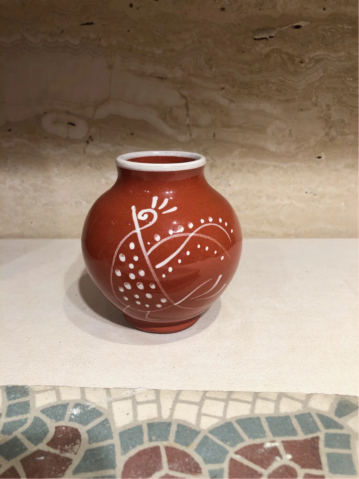 Anthologist Ceramic Bud Bouquet Vase Red Clay, Pagoni