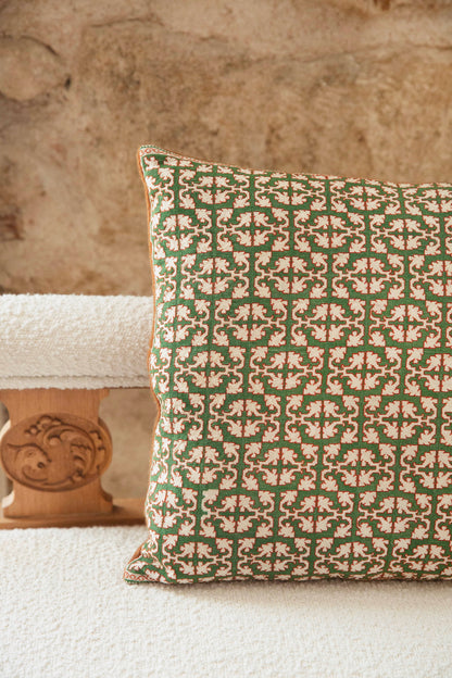 Drysos Vintage Pillow