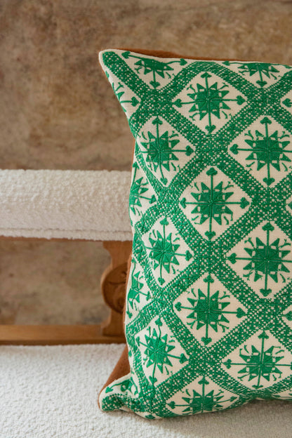 Elatos Vintage Pillow