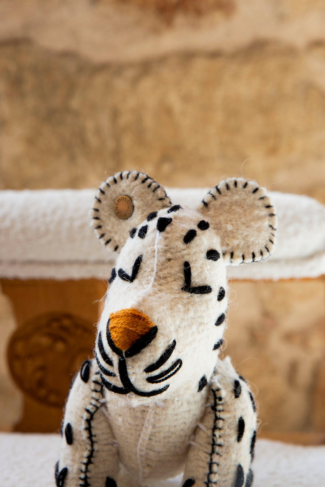 Leopoldo, the White Jaguar