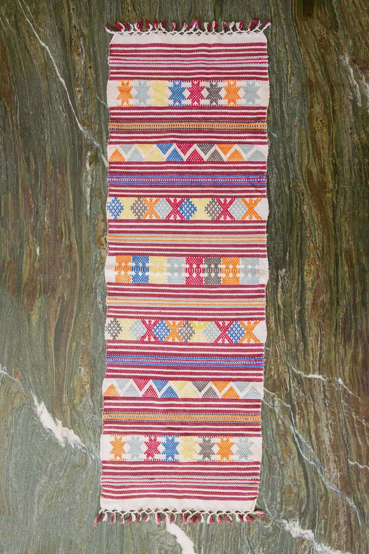 Galatá Vintage Table Runner