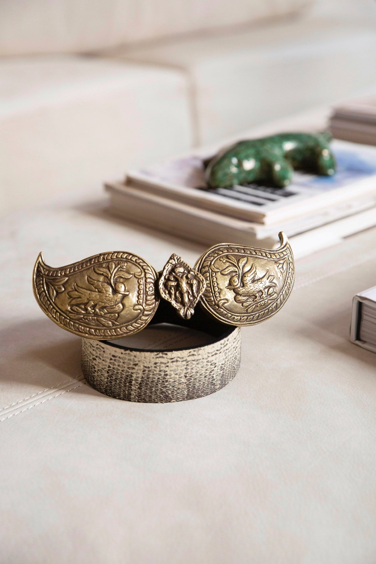 Vintage Greek style belt buckle Brass Plated Vintage Belt Buckle Greek Myth, Bergamot main image 2