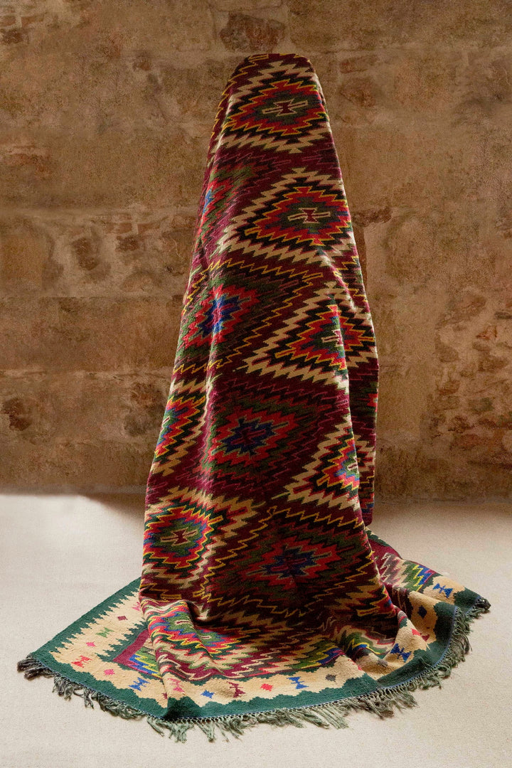Keraunos Vintage Carpet