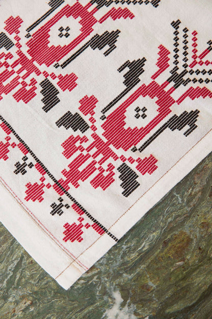 Parea Vintage Table Runner