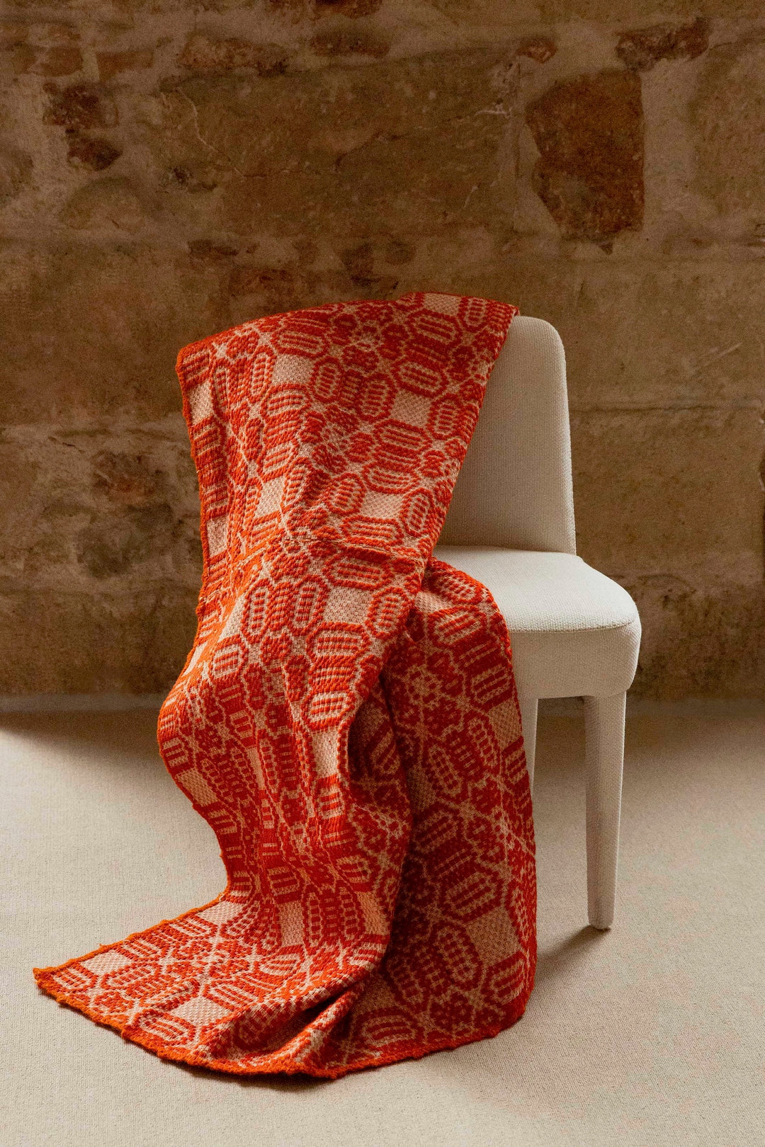 Pyrí Vintage Throw