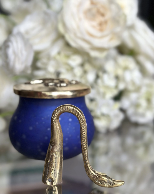 STORY: Anthologist Candle