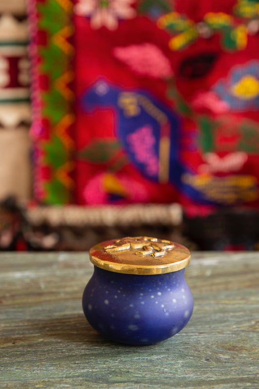 STORY: Anthologist Candle