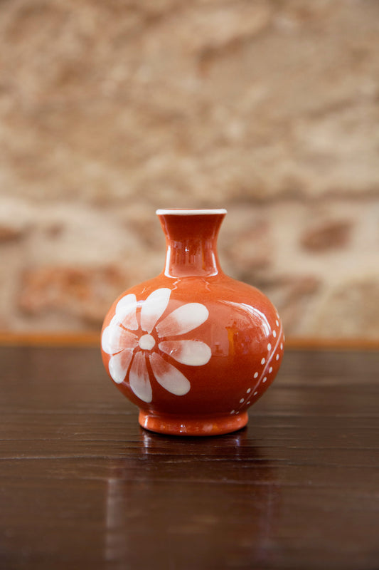 Anthologist Ceramic Bud Gourd Vase Red Clay, Psari