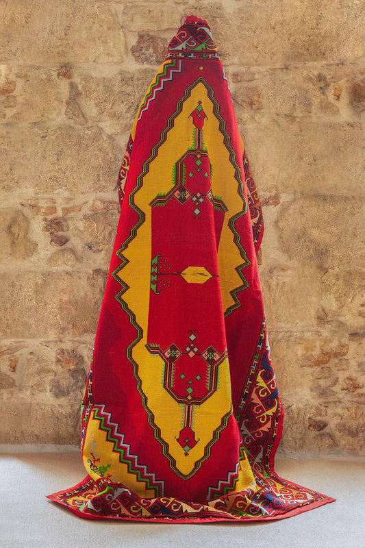 Thavma Vintage Textile