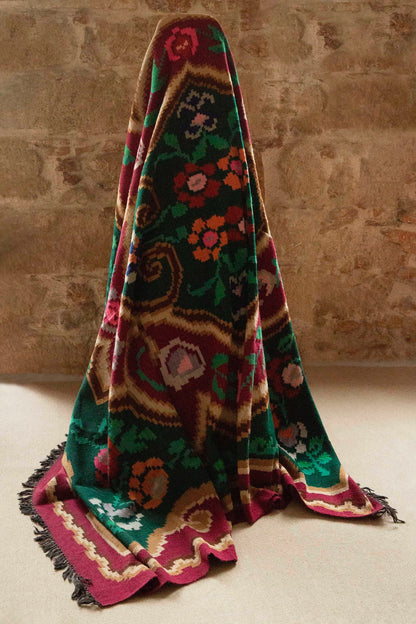 Vryaxi Vintage Carpet