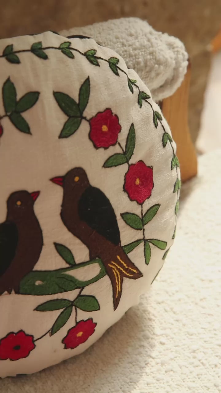 Pylos Romance Vintage Pillow